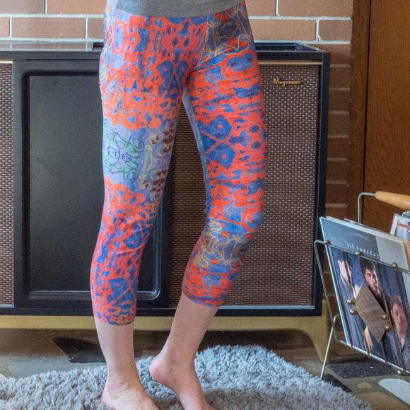 Graffiti High Rise Compression Yoga Pants Leggings Limited Edition - Picture 5 of 8